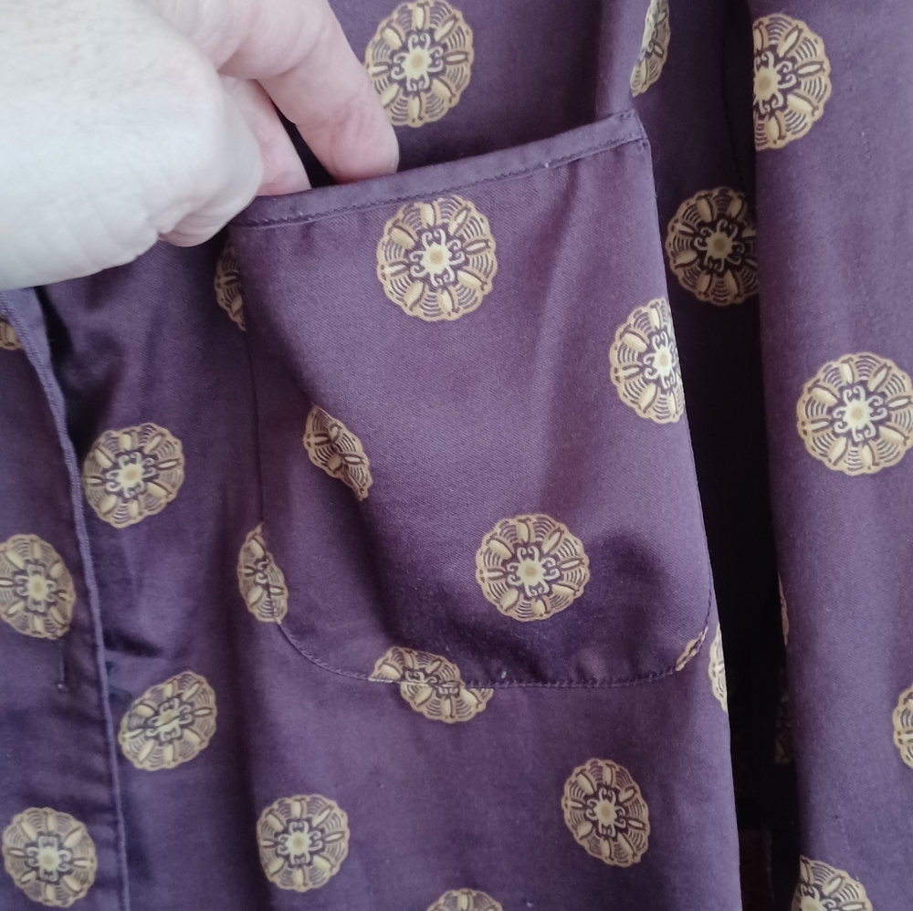 Intimate Essentials pajamas - Picture 3 of 11